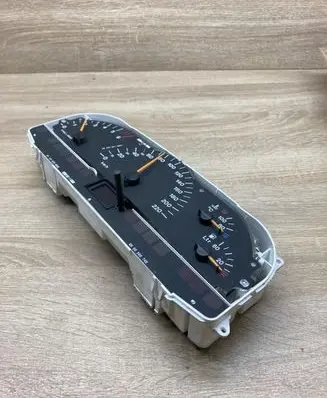 Opel Vectra B Speedometer (instrument cluster) 09138167SF