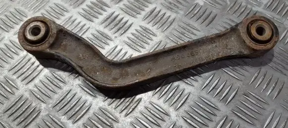 Rear upper control arm/wishbone