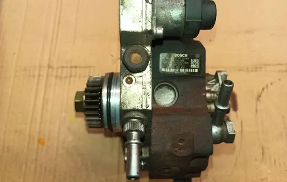 Renault Espace - Grand espace IV Fuel injection high pressure pump 0445010099 h8200385478