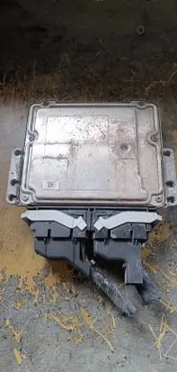 Ford Fiesta Engine control unit/module 0281033274