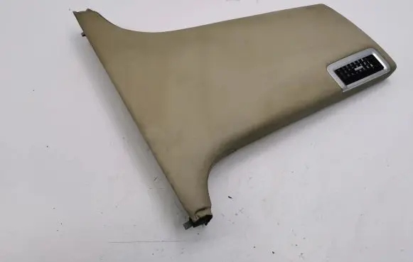 Bentley Flying Spur (B) pillar trim (bottom)