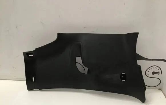 (C) pillar trim