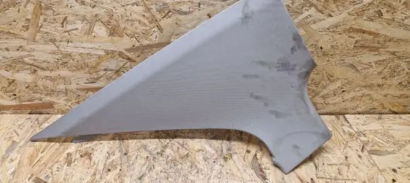 Toyota Avensis T270 (C) pillar trim 6247205130 6247205120