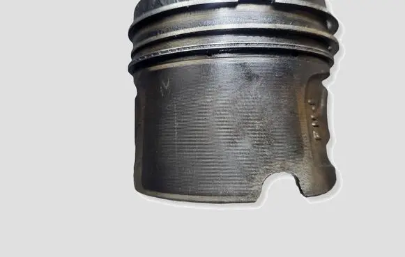 BMW 1 F20 F21 Piston N47