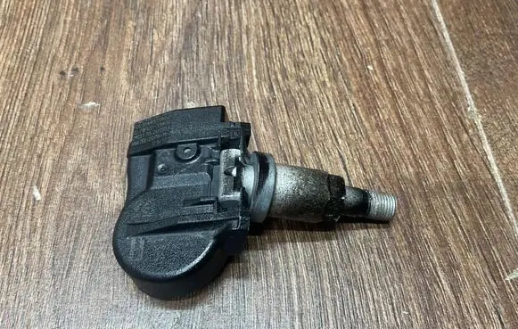 Jaguar F-Type Tire pressure sensor GX631A159AA