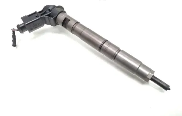 Audi A4 S4 B8 8K Fuel injector 03L130277 0445116030