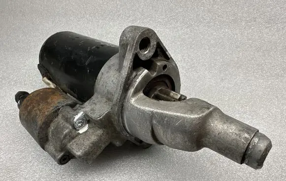 Audi A4 S4 B6 8E 8H Starter motor 059911023H