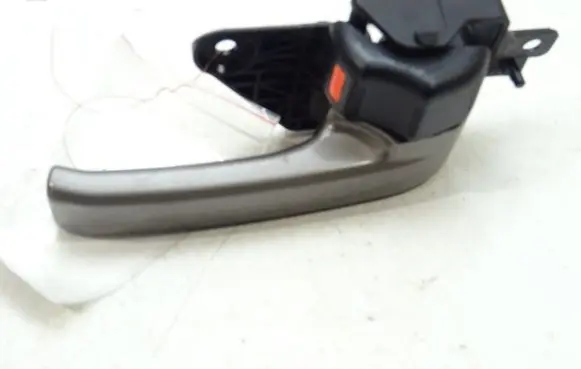 Toyota Highlander XU40 Front door interior handle