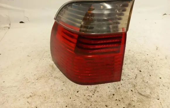 BMW 5 E39 Rear/tail lights 2496339 393390