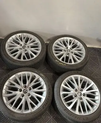 Toyota C-HR I R18 alloy rim 