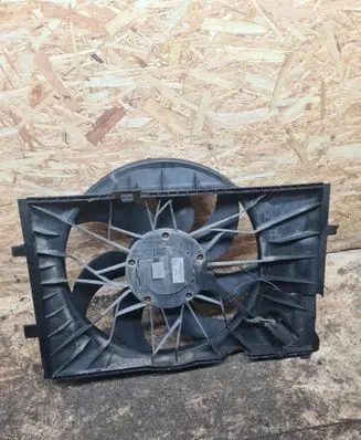Mercedes-Benz C W203 Electric radiator cooling fan A2035400688 885003907 2890500002