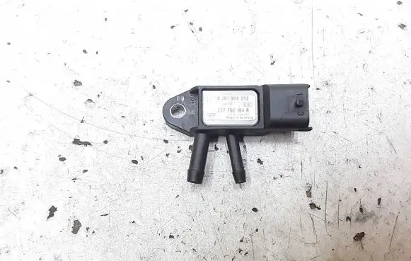 Nissan Qashqai Exhaust gas pressure sensor 0281006252 227702184r
