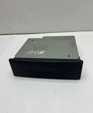 Renault Espace - Grand espace IV Radio/CD/DVD/GPS head unit 8200205833 109331A093