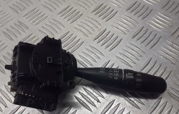 Toyota Corolla E120 E130 Wiper control stalk 173647