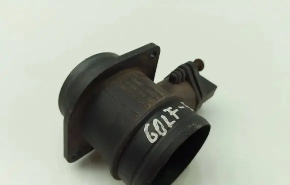 Volkswagen Golf V Mass air flow meter 038906461B 0281002531