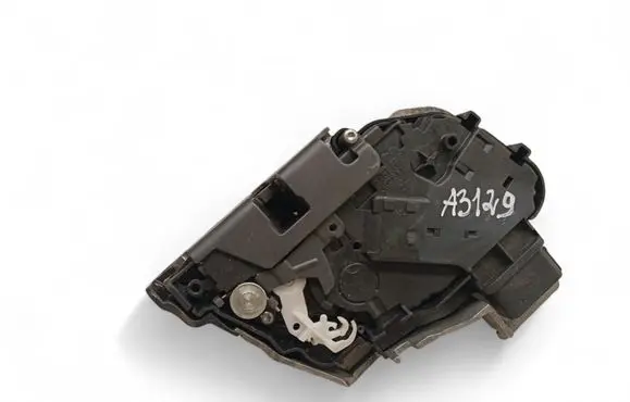 Volvo S40 Front door lock 30799333