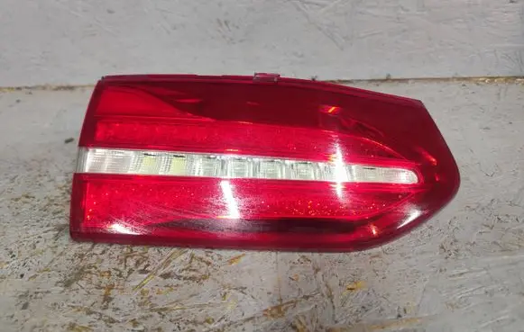 Mercedes-Benz E W213 Tailgate rear/tail lights 