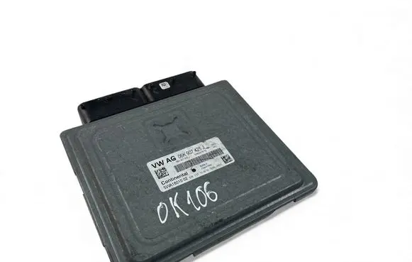 Audi Q3 F3 Engine control unit/module ECU 06K907425J