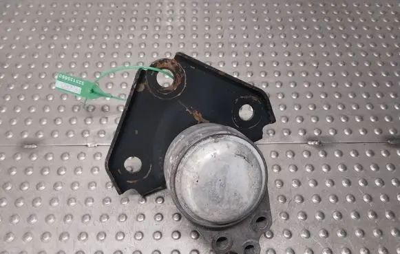 Ford Fiesta Engine mount vacuum valve 2S61-6F012-AD