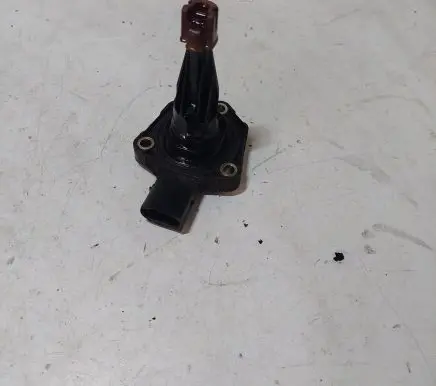 BMW 3 F30 F35 F31 Oil level sensor 12037322