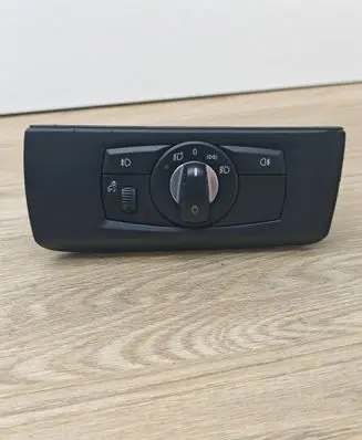 BMW X5 E70 Light switch 9134726 3361020102