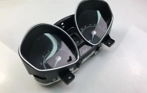 Ford Fiesta Speedometer (instrument cluster) C1BT10849EAT