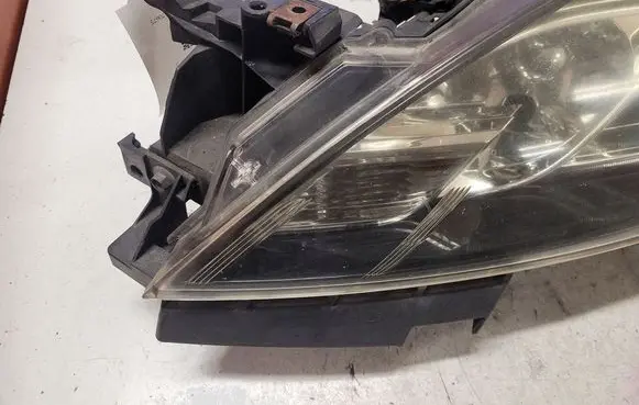 Mazda 6 Headlight/headlamp