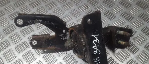 Toyota Corolla E100 Engine mount bracket 1230501010 12305-01010