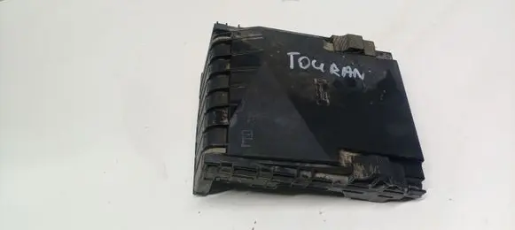 Volkswagen Touran II Fuse box set 1KO937132