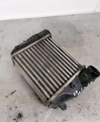Audi A6 S6 C6 4F Intercooler radiator