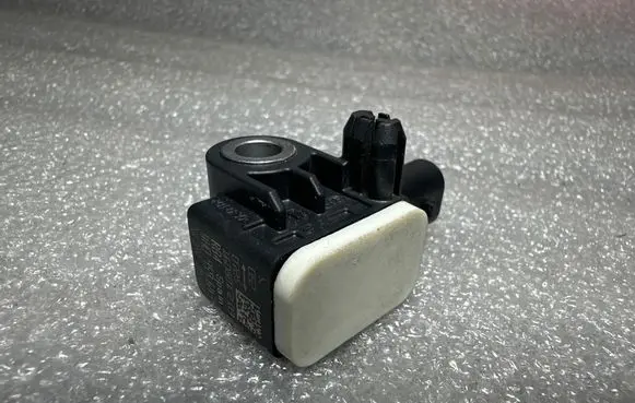 Audi A7 S7 4G Airbag deployment crash/impact sensor 4H0959643