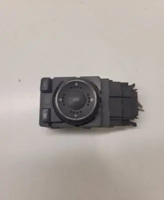 Volkswagen PASSAT B5.5 Wing mirror switch 3B1959565B