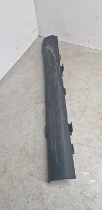 KIA EV6 Front sill trim cover 85880CV000