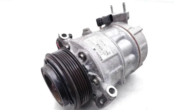 Jaguar XE Air conditioning (A/C) compressor (pump) CPLA-19D629-BE