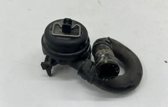 Porsche Panamera (971) Engine coolant pipe/hose 971121671B 971121447A