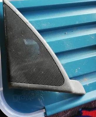 Mercedes-Benz C W203 Panel speaker A2037250194