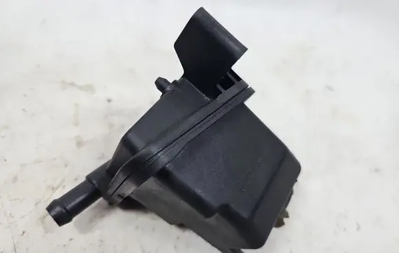 Audi A3 S3 8L Power steering fluid tank/reservoir 1J0422371C
