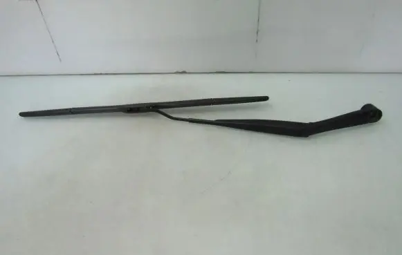 KIA Rio Front wiper blade arm 26373