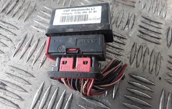 Peugeot Boxer Coolant fan relay 01345962080