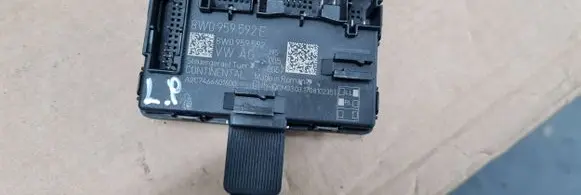 Audi A5 Door control unit/module 8W0959592E 8W0959592 A2C7466601600