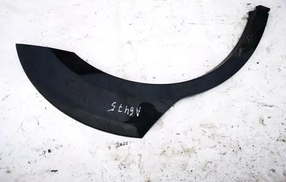 Subaru Outback Front arch trim 