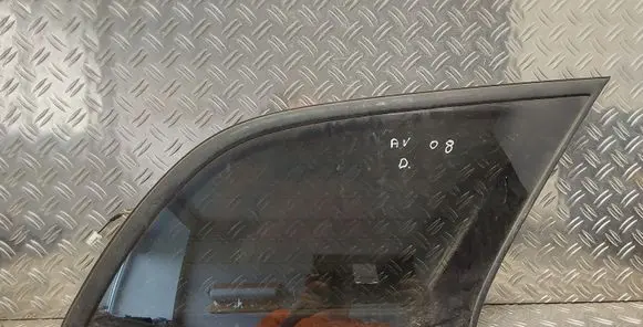 Toyota Avensis T250 Rear side window 43R006723