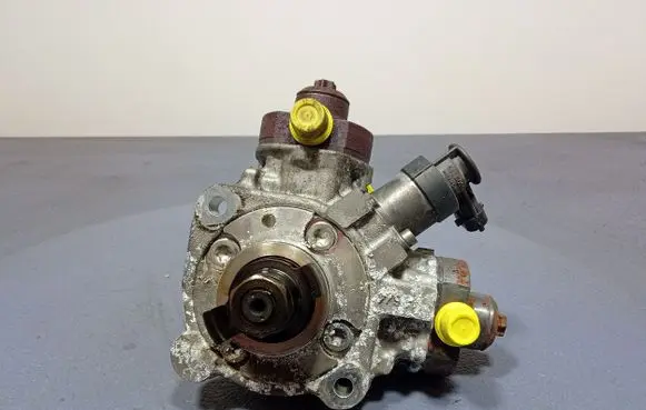 Honda CR-V Fuel injection high pressure pump 0445010635