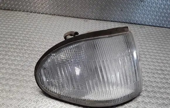 Hyundai Sonata Front indicator light 012211505