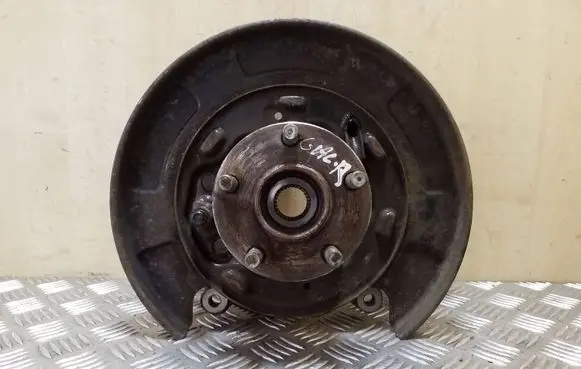 Subaru Outback Rear wheel hub spindle/knuckle 