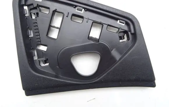 Mercedes-Benz C W204 Dash center speaker trim cover A2049190002