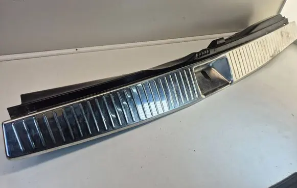 Mercedes-Benz C W204 Trunk/boot sill cover protection A2046906541