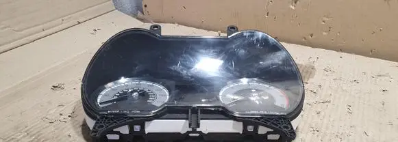 Jaguar XF X250 Speedometer (instrument cluster) 6W8F10894A