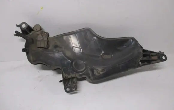Volkswagen Golf VII AdBlue liquid reservoir 5Q0131877R