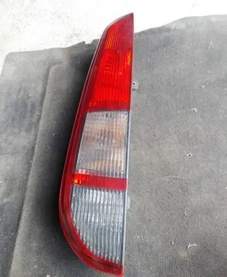 Ford Focus Rear/tail lights 4M5113N004